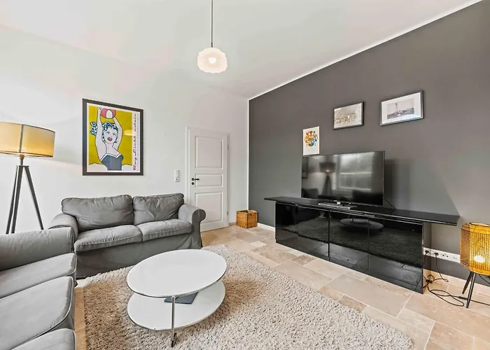 Schmuckstueck An Der Nordsee In * Loquard